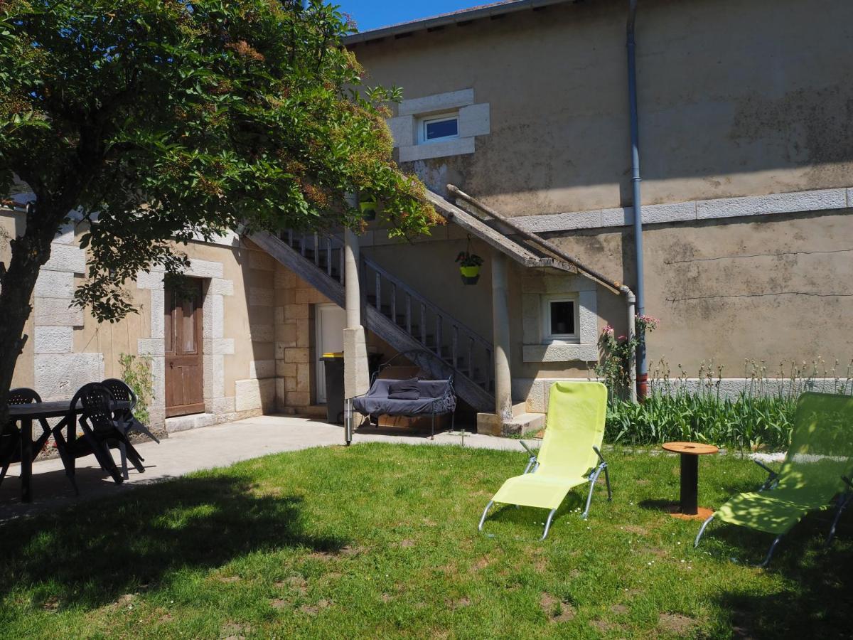 Le Gite Du Haut Châtillon-la-Palud Exterior foto